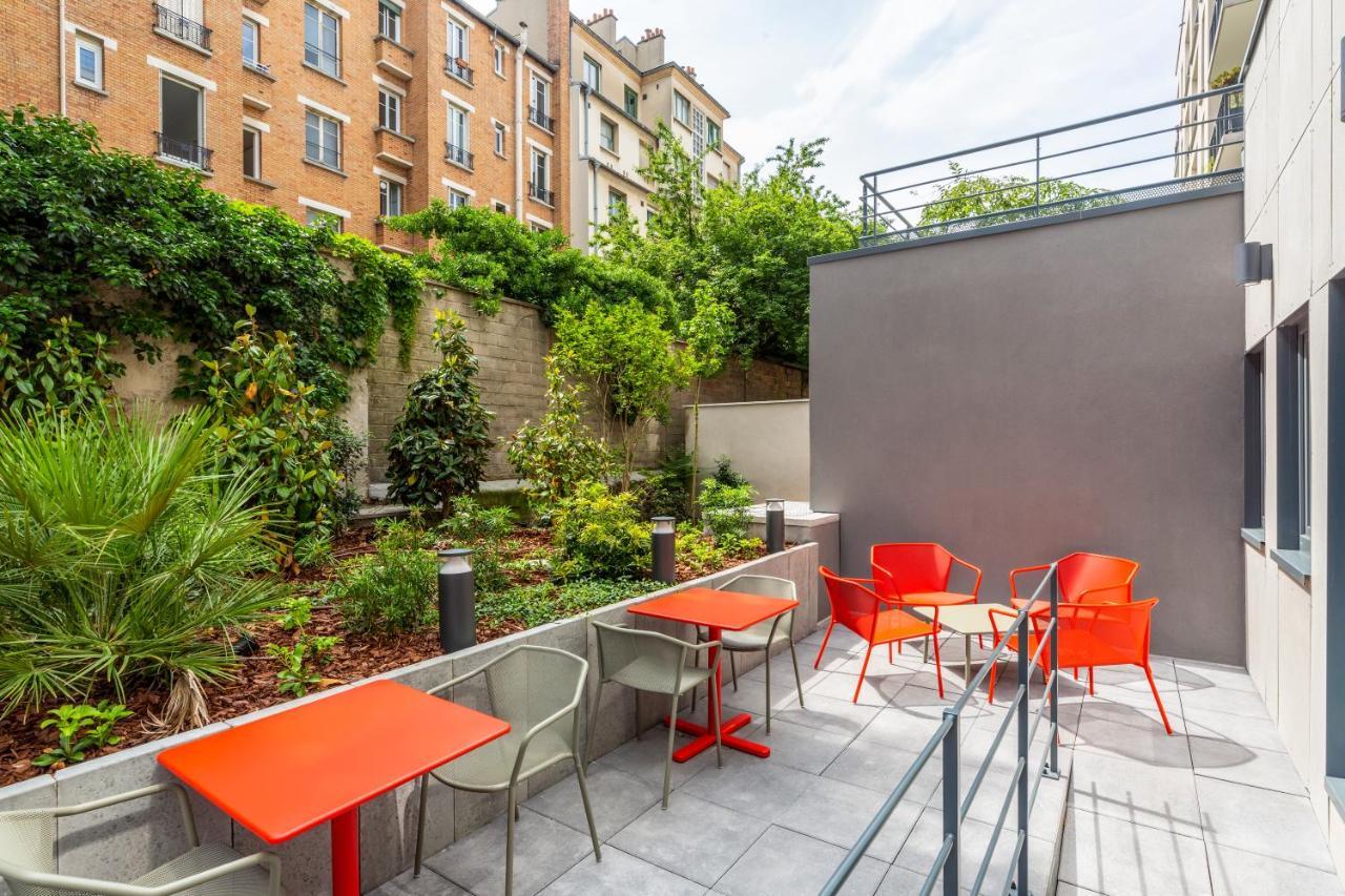 Ibis Budget Paris Clichy Mairie Exterior foto